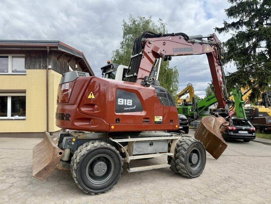 Liebherr A918 Compact - Pelle sur pneus: photos 1 Liebherr A918 Compact - Pelle sur pneus: photos 1