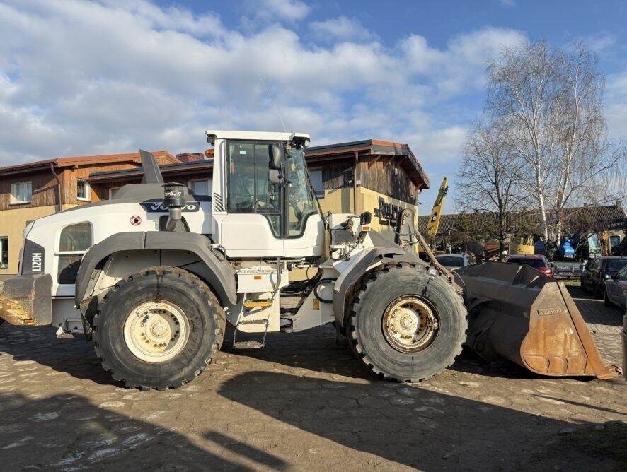 Volvo L120H - Chargeuse sur pneus: photos 5 Volvo L120H - Chargeuse sur pneus: photos 5