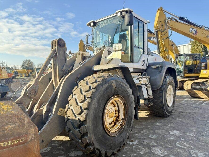 Volvo L120H - Chargeuse sur pneus: photos 3 Volvo L120H - Chargeuse sur pneus: photos 3