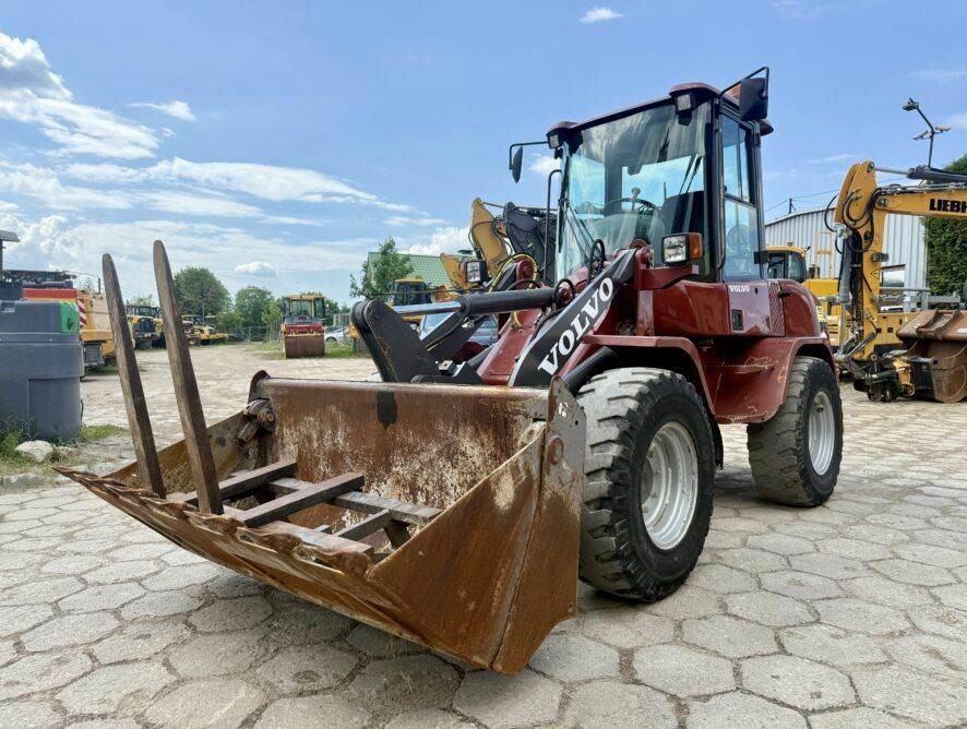 Volvo L30B Pro - Chargeuse sur pneus: photos 2 Volvo L30B Pro - Chargeuse sur pneus: photos 2