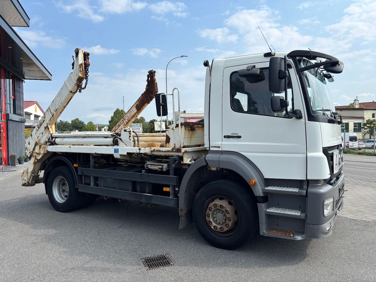 Mercedes-Benz 1833 Meiller kein 1840 - Camion benne: photos 3 Mercedes-Benz 1833 Meiller kein 1840 - Camion benne: photos 3