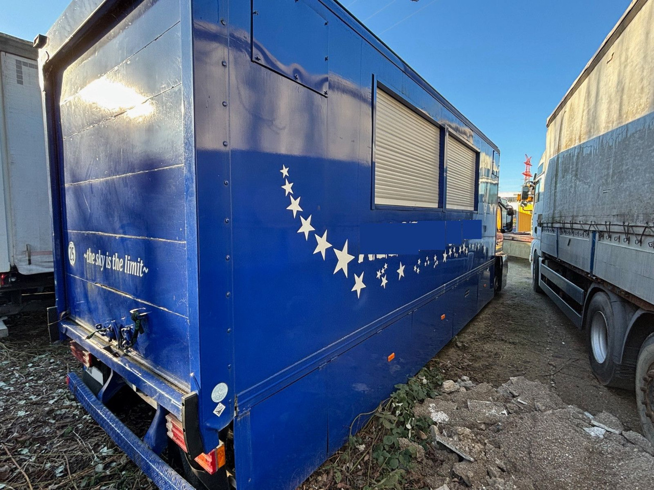 Mercedes-Benz Atego 815 817 818/Partywagen/Tour Lkw Mercedes-Benz Atego 815 817 818/Partywagen/Tour Lkw - Fourgon: photos 1 Mercedes-Benz Atego 815 817 818/Partywagen/Tour Lkw Mercedes-Benz Atego 815 817 818/Partywagen/Tour Lkw - Fourgon: photos 1