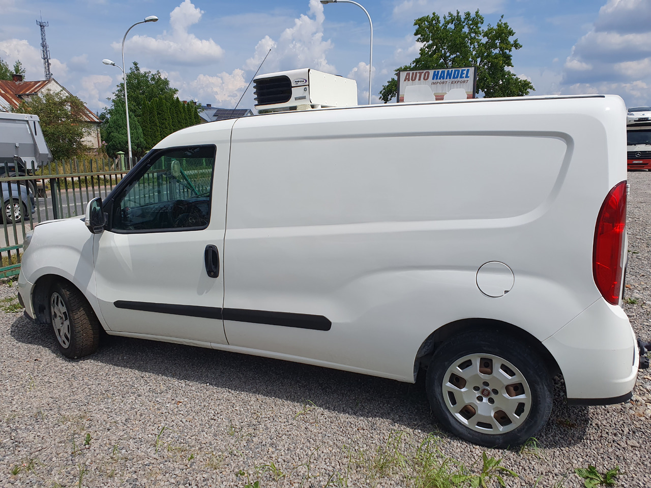 FIAT DOBLO LONG CHLODNIA carrier KLIMA EURO6 - Véhicule utilitaire frigorifique: photos 4 FIAT DOBLO LONG CHLODNIA carrier KLIMA EURO6 - Véhicule utilitaire frigorifique: photos 4