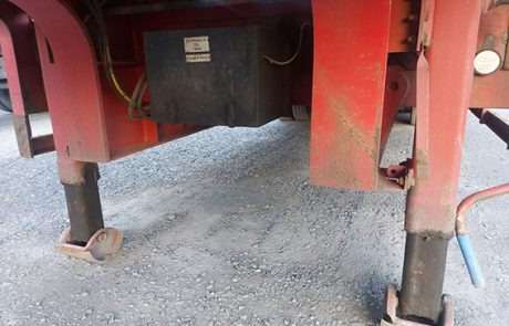KING LOW LOADER GTS44/317051600 - Remorque porte-engin surbaissée: photos 5 KING LOW LOADER GTS44/317051600 - Remorque porte-engin surbaissée: photos 5