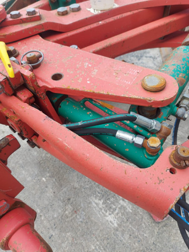 Charrue Kverneland ES 100-200-28: photos 10 Charrue Kverneland ES 100-200-28: photos 10