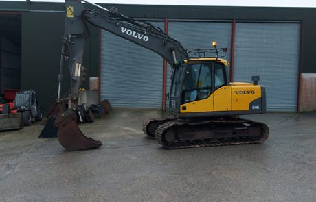 Volvo EC140CL - Pelle: photos 1 Volvo EC140CL - Pelle: photos 1