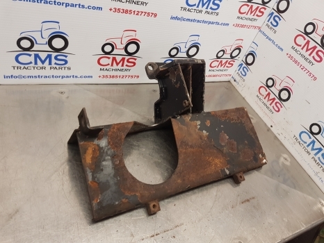 Case 1394, 1294 Fuel Tank Bracket Rhs K307955 - Réservoir de carburant pour Tracteur agricole: photos 5 Case 1394, 1294 Fuel Tank Bracket Rhs K307955 - Réservoir de carburant pour Tracteur agricole: photos 5