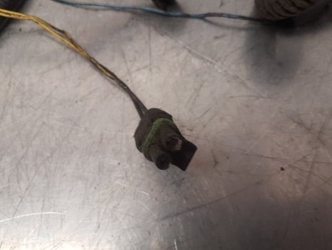 Case 4230 Wiring Loom - Câble/ Fil pour Tracteur agricole: photos 2 Case 4230 Wiring Loom - Câble/ Fil pour Tracteur agricole: photos 2