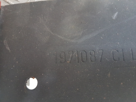 Case International 885xl, 955xl, 1055xl Mudguard Fender Lhs 3234484r1, 3404862r1 - Aile pour Tracteur agricole: photos 5 Case International 885xl, 955xl, 1055xl Mudguard Fender Lhs 3234484r1, 3404862r1 - Aile pour Tracteur agricole: photos 5