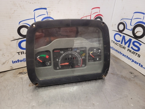 Case Jx80, Jx90, Jx70 Instrument Cluster, Dashboard 5092336, 5096046, 47411373 - Système électrique: photos 2 Case Jx80, Jx90, Jx70 Instrument Cluster, Dashboard 5092336, 5096046, 47411373 - Système électrique: photos 2