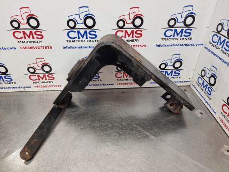 Case Mxu100, Mxu, Nh T6000, Tsa, Cab Bracket Lh 82037590, 82033326 - Suspension de cabine: photos 1 Case Mxu100, Mxu, Nh T6000, Tsa, Cab Bracket Lh 82037590, 82033326 - Suspension de cabine: photos 1