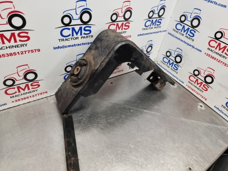 Case Mxu100, Mxy, Nh T6000, Tsa, Cab Bracket Rh 87302580, 82034211 - Suspension de cabine: photos 2 Case Mxu100, Mxy, Nh T6000, Tsa, Cab Bracket Rh 87302580, 82034211 - Suspension de cabine: photos 2