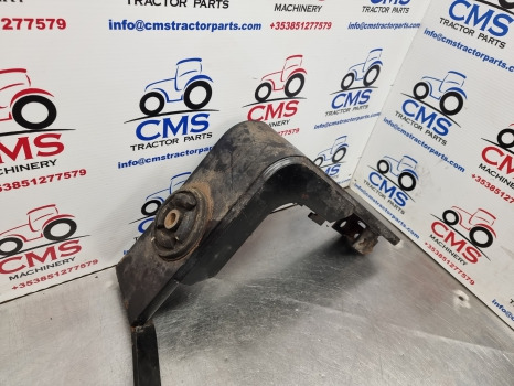 Case Mxu100, Mxy, Nh T6000, Tsa, Cab Bracket Rh 87302580, 82034211 - Suspension de cabine: photos 3 Case Mxu100, Mxy, Nh T6000, Tsa, Cab Bracket Rh 87302580, 82034211 - Suspension de cabine: photos 3