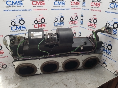 Case New Holland Tm, Mxm Cab Climate Control Assy 82034850, 82034852, 87701044 - Chauffage/ Ventilation pour Tracteur agricole: photos 1 Case New Holland Tm, Mxm Cab Climate Control Assy 82034850, 82034852, 87701044 - Chauffage/ Ventilation pour Tracteur agricole: photos 1