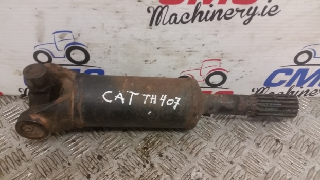 Caterpillar Th407 Propeller Drive Shaft. - Arbre à cardan pour Chariot télescopique: photos 1 Caterpillar Th407 Propeller Drive Shaft. - Arbre à cardan pour Chariot télescopique: photos 1