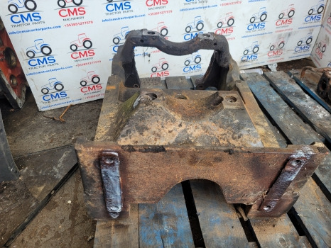 Claas Ares 500, 600, 800 Series 656 Rx Rz Front Axle Support Bolster 7700098196 - Suspension: photos 1 Claas Ares 500, 600, 800 Series 656 Rx Rz Front Axle Support Bolster 7700098196 - Suspension: photos 1