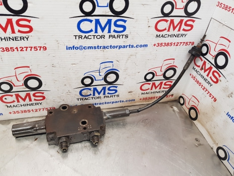 Claas Ares 500, 600 Rx, Rz, Rc Ser 656rc Hydraulic Auxiliary Valve 6005029117 - Hydraulique: photos 1 Claas Ares 500, 600 Rx, Rz, Rc Ser 656rc Hydraulic Auxiliary Valve 6005029117 - Hydraulique: photos 1
