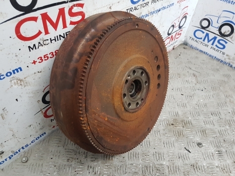 Claas Ares 600 Arion 400, 500, 600 S 640 Flywheel 7700071329, R519378, Re522485 - Volant moteur pour Tracteur agricole: photos 5 Claas Ares 600 Arion 400, 500, 600 S 640 Flywheel 7700071329, R519378, Re522485 - Volant moteur pour Tracteur agricole: photos 5