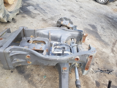 Claas Arion 500, 600 Ser Front Axle Support, Bolster Assy 0011287972, 0011287976 - Suspension: photos 2 Claas Arion 500, 600 Ser Front Axle Support, Bolster Assy 0011287972, 0011287976 - Suspension: photos 2