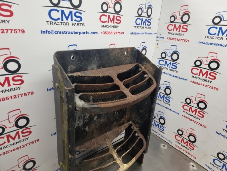 Claas Arion 600, 640, 500, 600 Foot Step Lhs 0012609203, 0012609204 - Marchepied: photos 2 Claas Arion 600, 640, 500, 600 Foot Step Lhs 0012609203, 0012609204 - Marchepied: photos 2