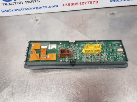 Claas Arion 640, 420-410, 810-870 Hitch Pto Control Unit 0022456900, 22456900 - Bloc de gestion pour Tracteur agricole: photos 5 Claas Arion 640, 420-410, 810-870 Hitch Pto Control Unit 0022456900, 22456900 - Bloc de gestion pour Tracteur agricole: photos 5