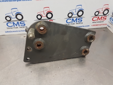 Claas Arion 640, 500, 600, Hexashift, Cmatic Top Link Bracket Lhs 0021608191 - Suspension de cabine pour Tracteur agricole: photos 4 Claas Arion 640, 500, 600, Hexashift, Cmatic Top Link Bracket Lhs 0021608191 - Suspension de cabine pour Tracteur agricole: photos 4