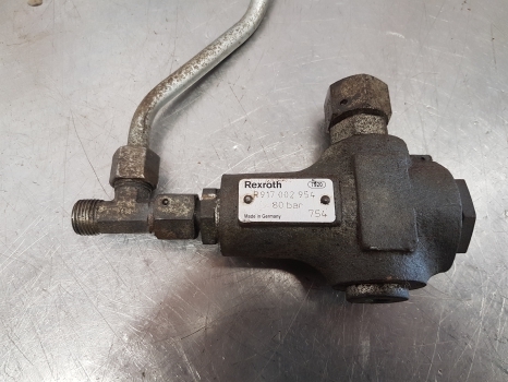 Claas Arion 640, 600, 500 Brake Valve 0021653290, 0021653291, R917002954 - Valve de frein pour Machine agricole: photos 3 Claas Arion 640, 600, 500 Brake Valve 0021653290, 0021653291, R917002954 - Valve de frein pour Machine agricole: photos 3