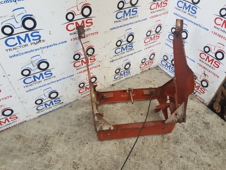 Fiat 115-90, 130-90, 140-90, 160-90 Cab Dash Board Panel 5153405, 5128150 - Panel de instrumentos pour Tracteur agricole: photos 1 Fiat 115-90, 130-90, 140-90, 160-90 Cab Dash Board Panel 5153405, 5128150 - Panel de instrumentos pour Tracteur agricole: photos 1