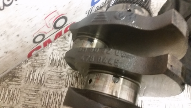Fiat F, F Dt, 90 Series F100, F130, F140 Crankshaft 4785107, 4780445 - Vilebrequin pour Tracteur agricole: photos 2 Fiat F, F Dt, 90 Series F100, F130, F140 Crankshaft 4785107, 4780445 - Vilebrequin pour Tracteur agricole: photos 2