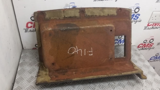 Fiat F140, F100, F120, F130, F140 Dt, F120 Dt, F130 Dtcab Interior Panel - Cabine et intérieur pour Tracteur agricole: photos 3 Fiat F140, F100, F120, F130, F140 Dt, F120 Dt, F130 Dtcab Interior Panel - Cabine et intérieur pour Tracteur agricole: photos 3