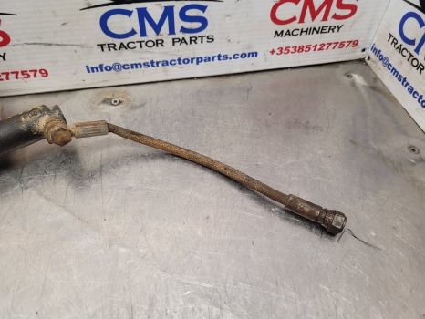 Fiat New Holland F, M, 60 Series F130, M115, 8160 Clutch Master Cylinder 5150299 - Cylindre d'embrayage pour Tracteur agricole: photos 5 Fiat New Holland F, M, 60 Series F130, M115, 8160 Clutch Master Cylinder 5150299 - Cylindre d'embrayage pour Tracteur agricole: photos 5
