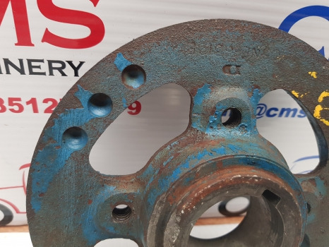 Ford 3000, 4000, 5000, 2110, 2310 Crankshaft Pulley D5nn6a312a ,83903583 - Tendeur de courroie pour Tracteur agricole: photos 5 Ford 3000, 4000, 5000, 2110, 2310 Crankshaft Pulley D5nn6a312a ,83903583 - Tendeur de courroie pour Tracteur agricole: photos 5
