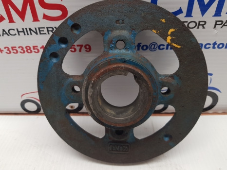 Ford 3000, 4000, 5000, 2110, 2310 Crankshaft Pulley D5nn6a312a ,83903583 - Tendeur de courroie pour Tracteur agricole: photos 2 Ford 3000, 4000, 5000, 2110, 2310 Crankshaft Pulley D5nn6a312a ,83903583 - Tendeur de courroie pour Tracteur agricole: photos 2
