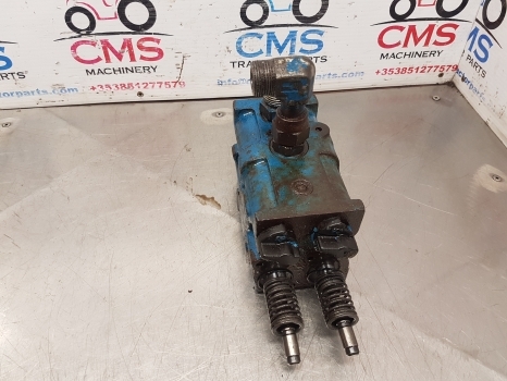 Ford 40, 10, Ts, Tw Tw15 Hydraulic Spool Valve Body Double E9nnb950bb , 81864874 - Valve hydraulique pour Tracteur agricole: photos 2 Ford 40, 10, Ts, Tw Tw15 Hydraulic Spool Valve Body Double E9nnb950bb , 81864874 - Valve hydraulique pour Tracteur agricole: photos 2