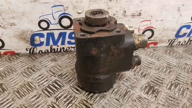 Ford 40 And Ts Series Orbital Unit F0nn3a244ba, 81863600 , Danfoss 150n1031 - Commande de gouvernail pour Tracteur agricole: photos 4 Ford 40 And Ts Series Orbital Unit F0nn3a244ba, 81863600 , Danfoss 150n1031 - Commande de gouvernail pour Tracteur agricole: photos 4