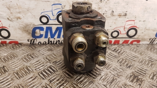 Ford 40 And Ts Series Orbital Unit F0nn3a244ba, 81863600 , Danfoss 150n1031 - Commande de gouvernail pour Tracteur agricole: photos 3 Ford 40 And Ts Series Orbital Unit F0nn3a244ba, 81863600 , Danfoss 150n1031 - Commande de gouvernail pour Tracteur agricole: photos 3
