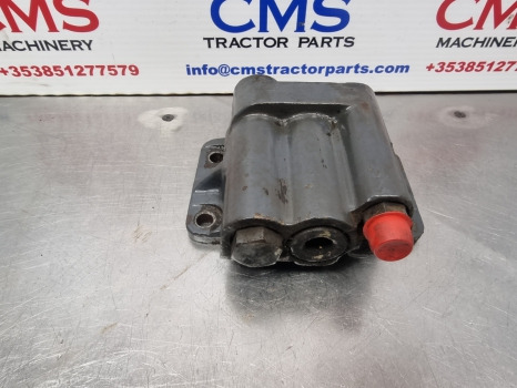 Ford 40 Series, 7840, 8240, 8340, Ts, Hydraulic Valve F2nnr947aa, 81878459 - Valve hydraulique pour Machine agricole: photos 4 Ford 40 Series, 7840, 8240, 8340, Ts, Hydraulic Valve F2nnr947aa, 81878459 - Valve hydraulique pour Machine agricole: photos 4
