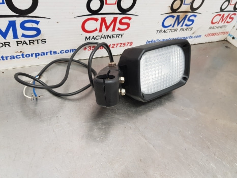 Ford 40, Ts, 7740, 7840, Series Work Light Genuine 82008240 - Lumière/ Éclairage: photos 2 Ford 40, Ts, 7740, 7840, Series Work Light Genuine 82008240 - Lumière/ Éclairage: photos 2