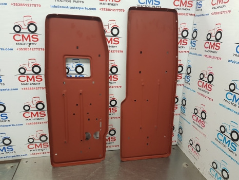 Ford 4000 Cab Foot Step Pair 83952112, 83946748, E0nn13005ba - Marchepied: photos 3 Ford 4000 Cab Foot Step Pair 83952112, 83946748, E0nn13005ba - Marchepied: photos 3