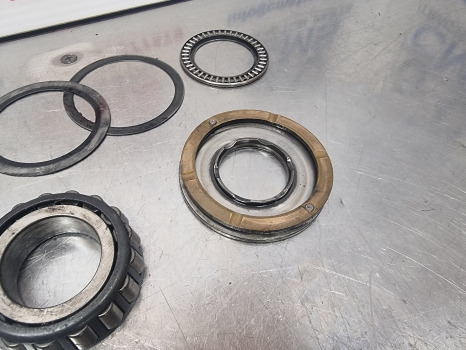 Ford 4630, 30 Series Transmission Thrust Bearings, Washers K3660627941 - Boîte de vitesse: photos 5 Ford 4630, 30 Series Transmission Thrust Bearings, Washers K3660627941 - Boîte de vitesse: photos 5