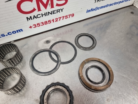 Ford 4630, 30 Series Transmission Thrust Bearings, Washers K3660627941 - Boîte de vitesse: photos 4 Ford 4630, 30 Series Transmission Thrust Bearings, Washers K3660627941 - Boîte de vitesse: photos 4