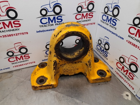 Ford 550 Swing Motor Retainer Top Plate Bracket 7703426 - Moteur de rotation pour Machine agricole: photos 1 Ford 550 Swing Motor Retainer Top Plate Bracket 7703426 - Moteur de rotation pour Machine agricole: photos 1