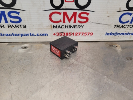 Ford 5640, 6640, 7740, 7840, 8240, 8340 Pto Control Module, Relay 81869818 - Relais: photos 1 Ford 5640, 6640, 7740, 7840, 8240, 8340 Pto Control Module, Relay 81869818 - Relais: photos 1