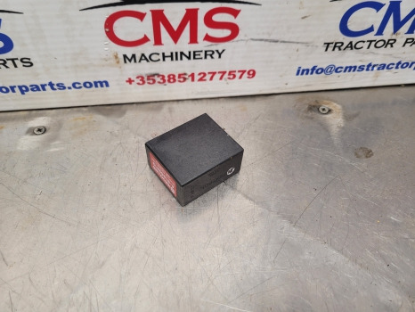 Ford 5640, 6640, 7740, 7840, 8240, 8340 Pto Control Module, Relay 81869818 - Relais: photos 4 Ford 5640, 6640, 7740, 7840, 8240, 8340 Pto Control Module, Relay 81869818 - Relais: photos 4