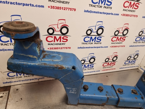 Ford 6610, 5110, 5610, 6410, Lp Cab Mounting Brackets Kit D5nn9400235e, - Suspension de cabine: photos 3 Ford 6610, 5110, 5610, 6410, Lp Cab Mounting Brackets Kit D5nn9400235e, - Suspension de cabine: photos 3