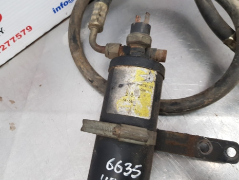 Ford 6635, 35, Tl, Tla, Tnsa, Air Conditioning Receiver 5165615, 5165615gv - Pièce de climatisation: photos 4 Ford 6635, 35, Tl, Tla, Tnsa, Air Conditioning Receiver 5165615, 5165615gv - Pièce de climatisation: photos 4