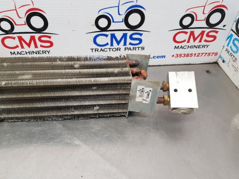 Ford 6635, 4635, 4835, 5635, 6635, 7635 Evaporator 5178593 - Pièce de climatisation: photos 3 Ford 6635, 4635, 4835, 5635, 6635, 7635 Evaporator 5178593 - Pièce de climatisation: photos 3