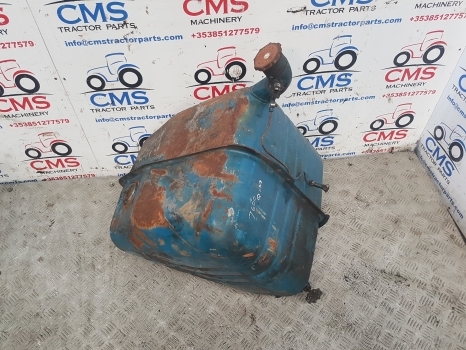 Ford 7600 Fuel Tank Q Cab D5nn9002g, 83906888 - Réservoir de carburant pour Tracteur agricole: photos 1 Ford 7600 Fuel Tank Q Cab D5nn9002g, 83906888 - Réservoir de carburant pour Tracteur agricole: photos 1
