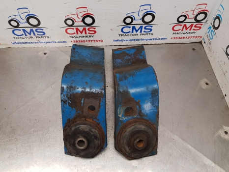 Ford 7610, 10, Tw Sq Cab, Cab Bracket Support Pair E4nn94031n88ba - Suspension de cabine: photos 2 Ford 7610, 10, Tw Sq Cab, Cab Bracket Support Pair E4nn94031n88ba - Suspension de cabine: photos 2