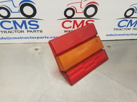 Ford 7840, 5640, 6640, 7740, 8240, 8340 Tail Lamp Lens F0nn13r356ba - Lumière/ Éclairage: photos 2 Ford 7840, 5640, 6640, 7740, 8240, 8340 Tail Lamp Lens F0nn13r356ba - Lumière/ Éclairage: photos 2